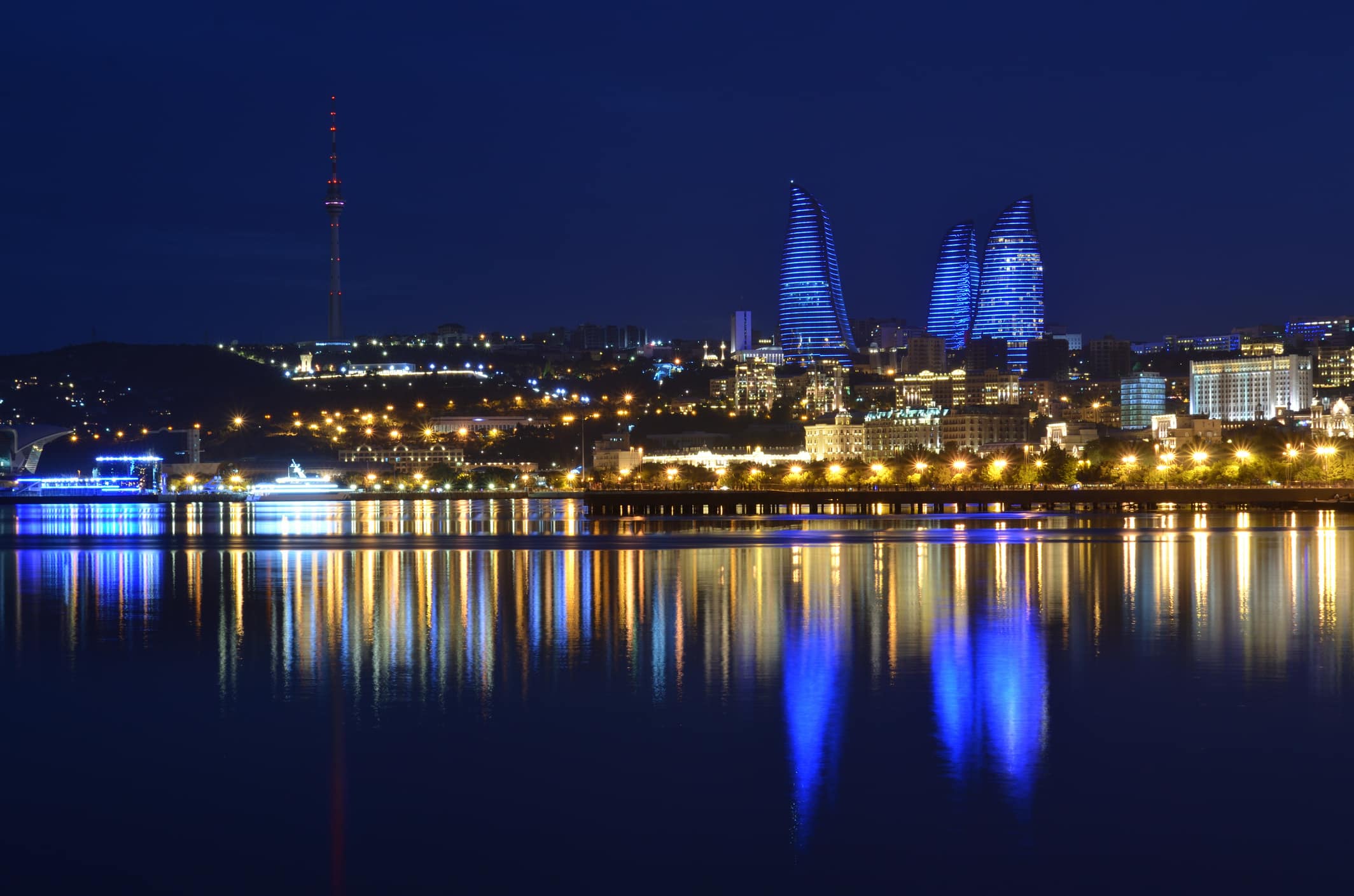 Panorama of night Baku with a view from the boulevard.Azerbaijan"n
